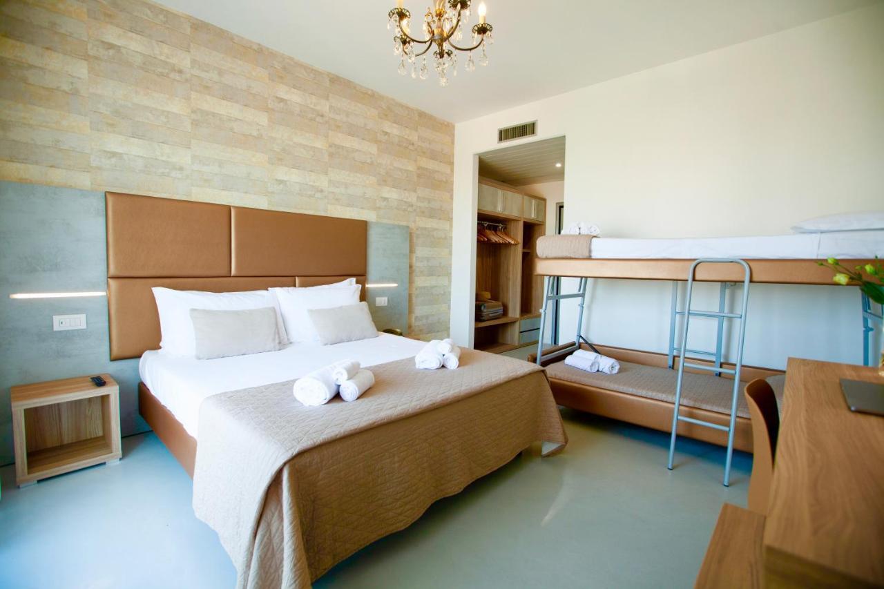 Hotel Maestri Риччоне Екстер'єр фото