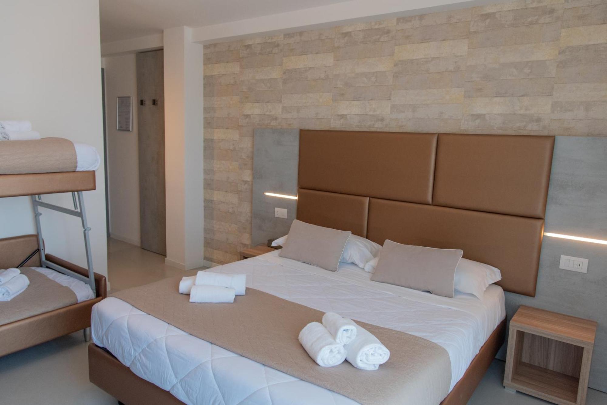 Hotel Maestri Риччоне Екстер'єр фото