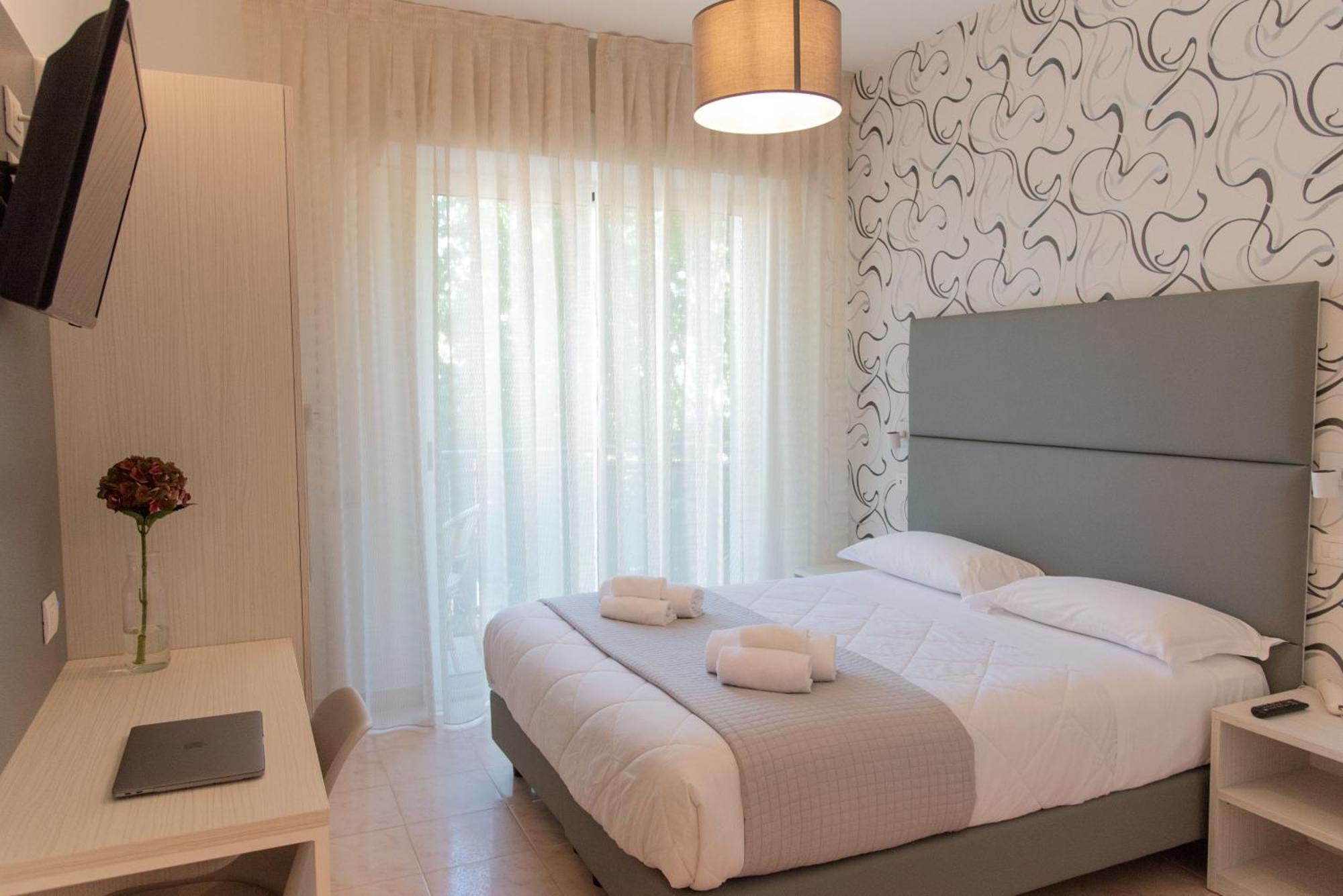 Hotel Maestri Риччоне Екстер'єр фото