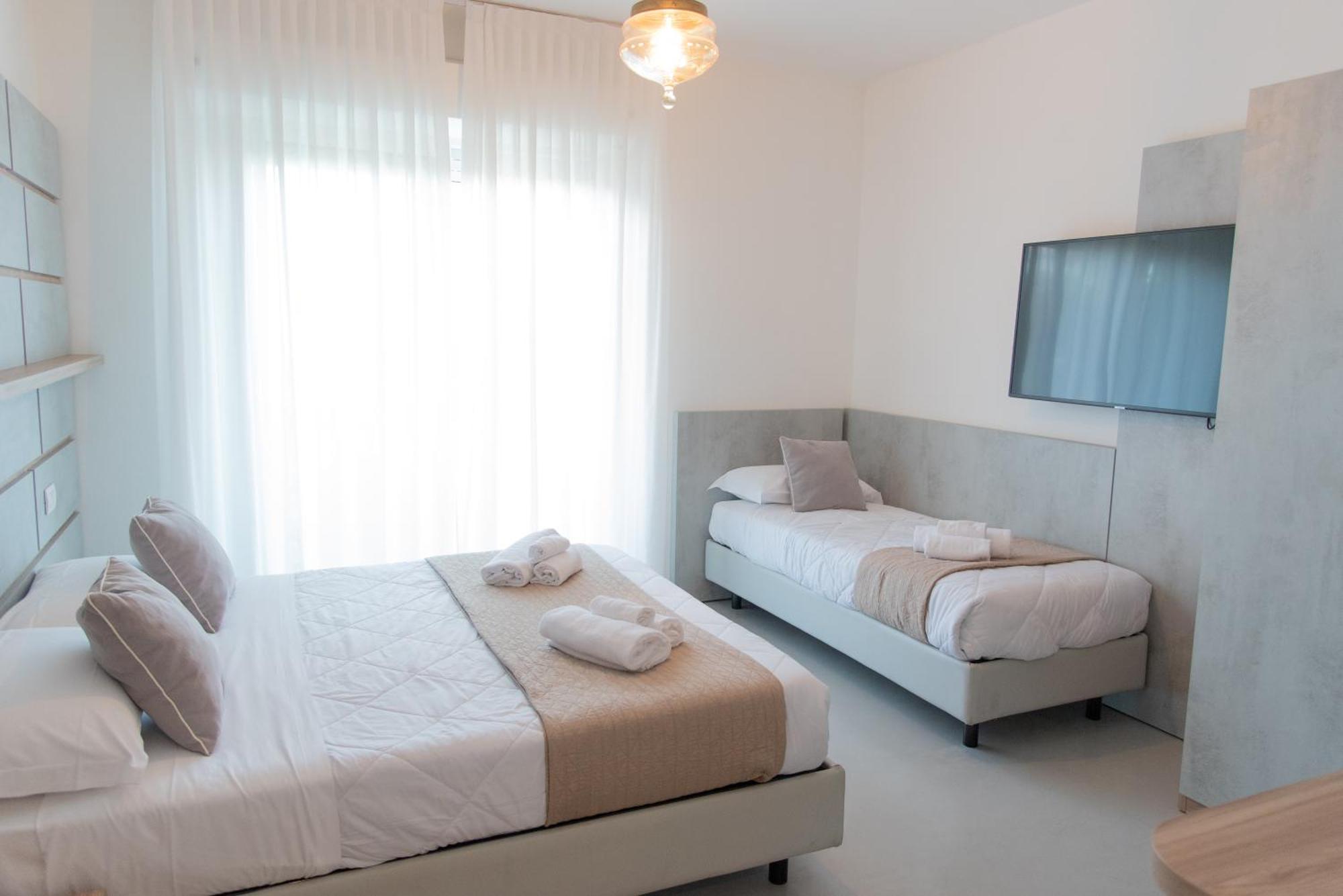 Hotel Maestri Риччоне Екстер'єр фото